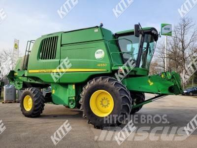 John Deere W650 聯合收穫機