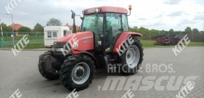 McCormick CX 110 曳引機