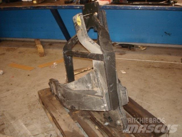 Ålö Beslag 前端裝載機和挖掘機