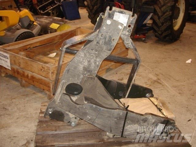 Ålö Beslag 前端裝載機和挖掘機