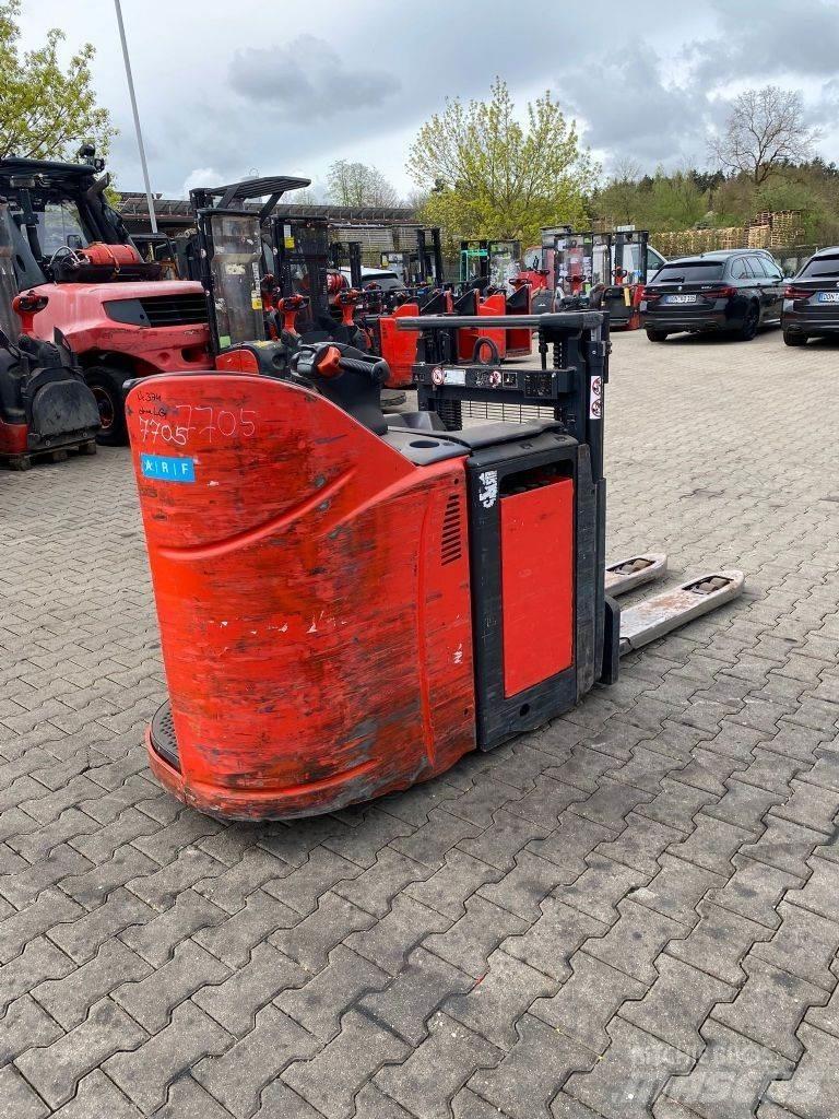 Linde D 12 SP 行走控制式堆積機
