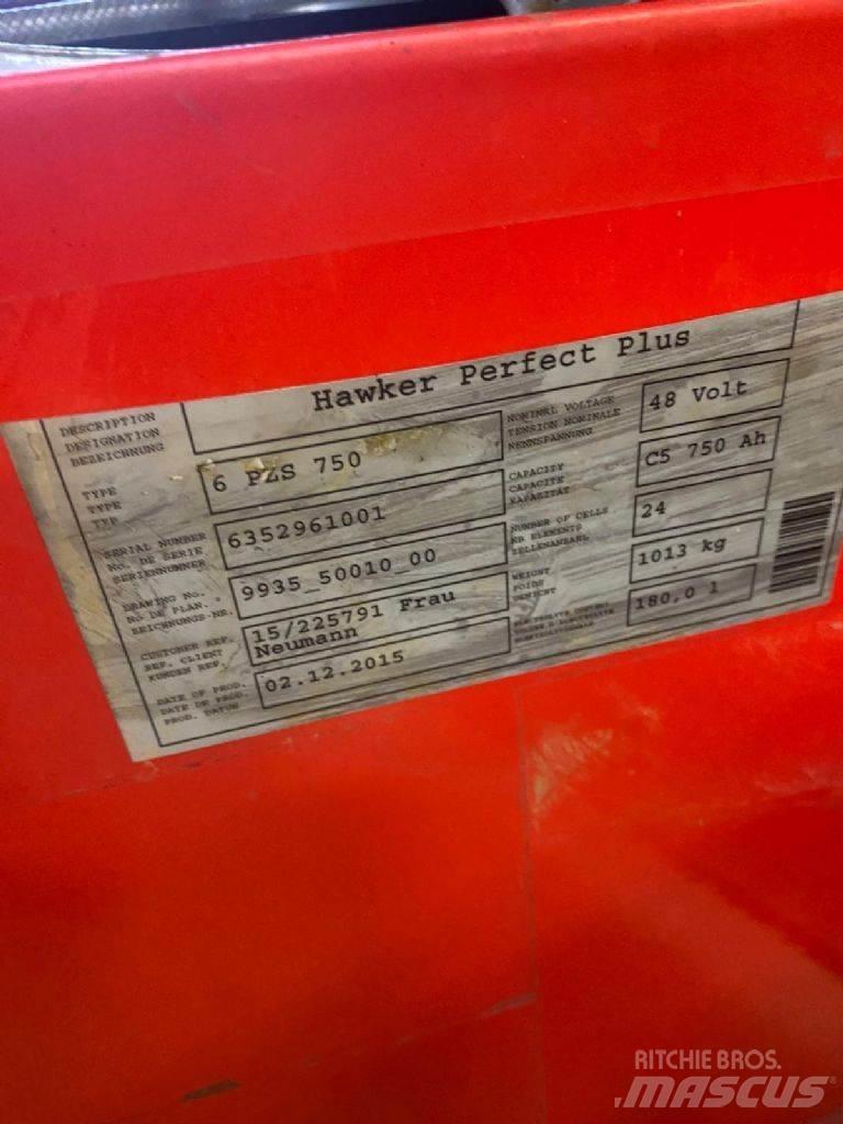 Linde E 18 L-02 電動堆高機