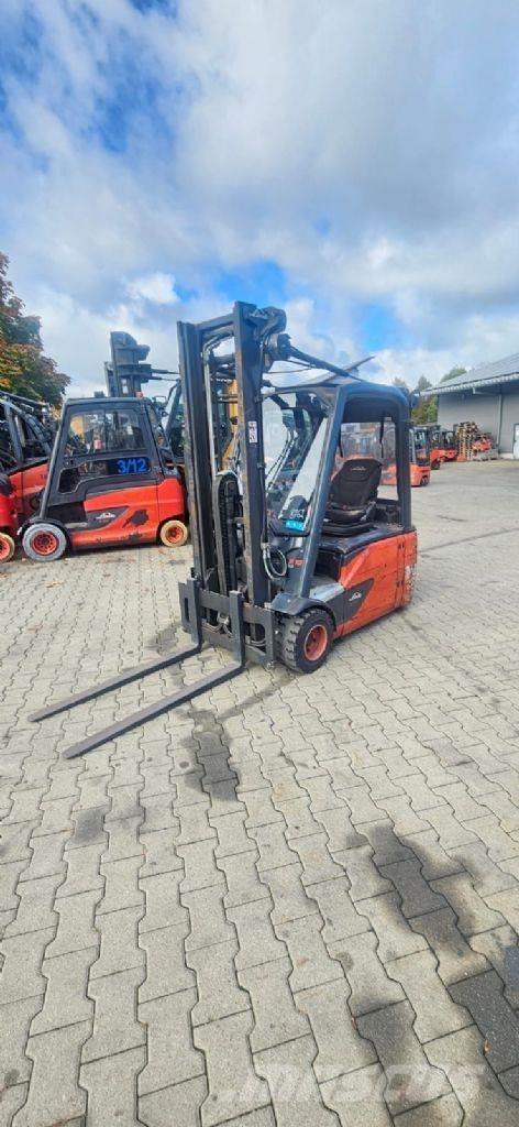 Linde E 18 L-02 電動堆高機