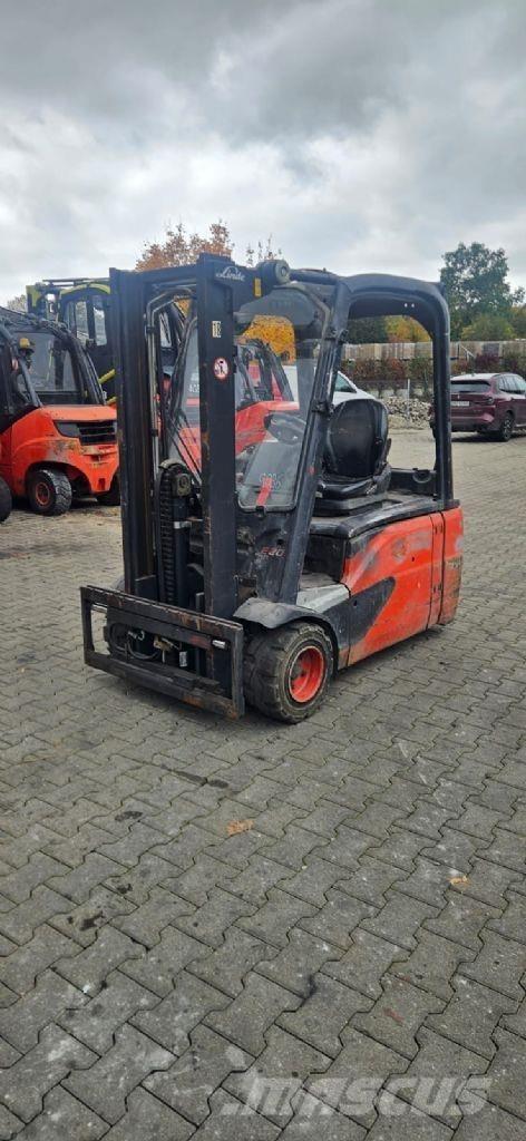 Linde E 20 L-02 電動堆高機