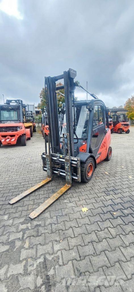 Linde H 30 D-02 柴油卡車