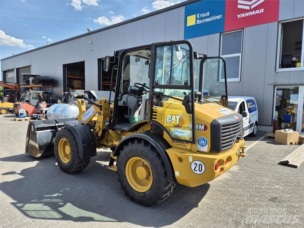 CAT 908 M 輪胎式裝載機