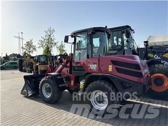 Yanmar V100 輪胎式裝載機