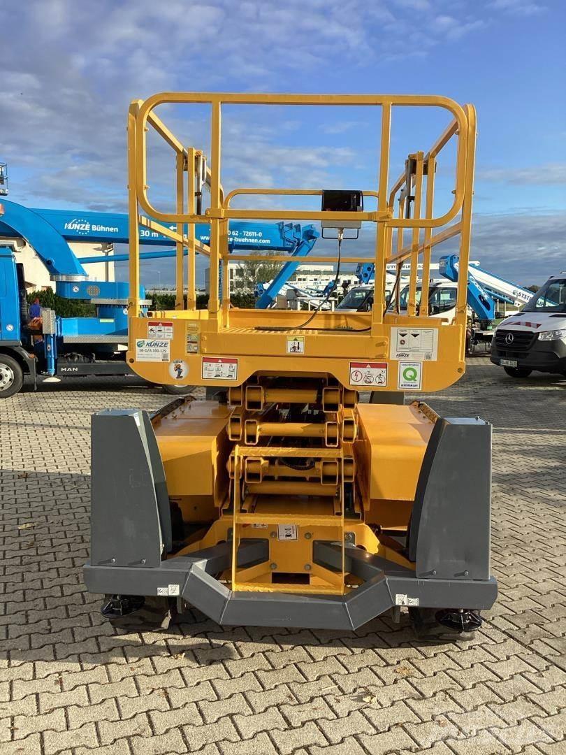 Haulotte Compact10DX 剪式升降機