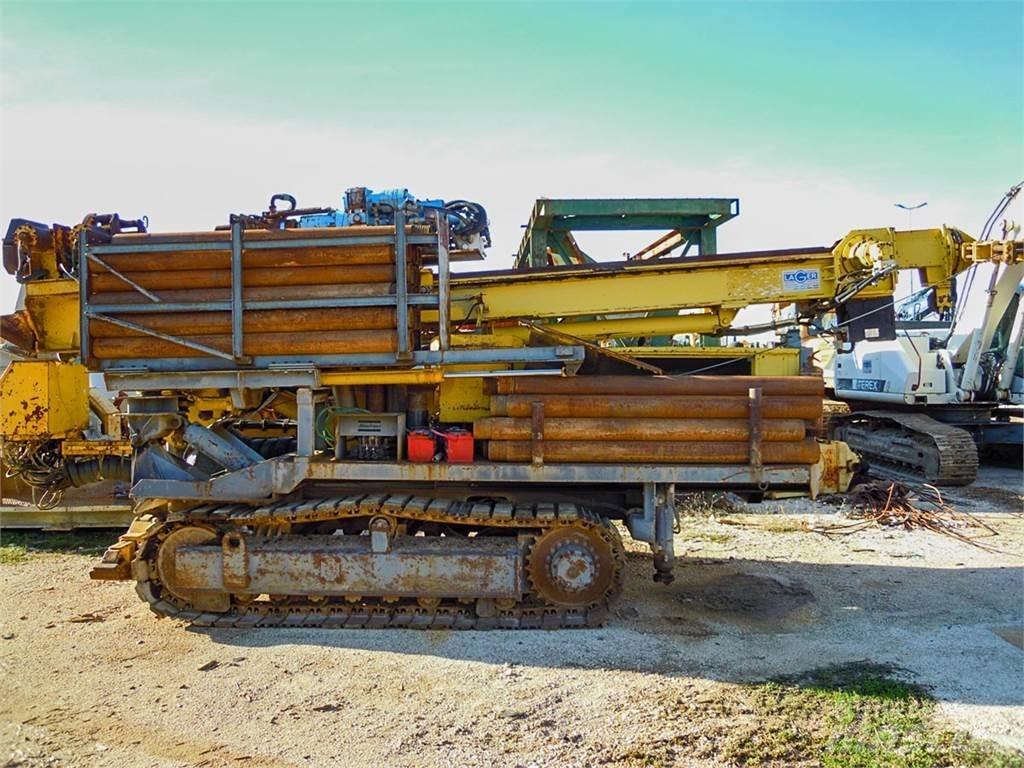 Atlas Copco Mustang 13-F3 鑽孔機