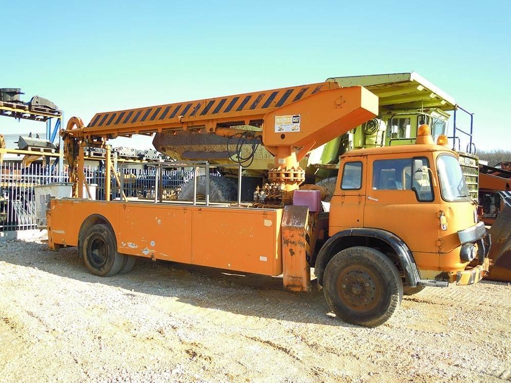 Bedford ERV1GCO 曲臂高空作業車