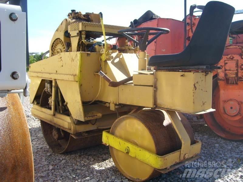 Bitelli 40 雙輪滾壓機