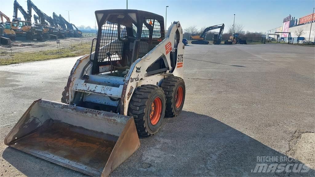Bobcat S175 其他