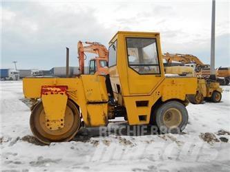 Bomag BW-161AC 雙輪滾壓機