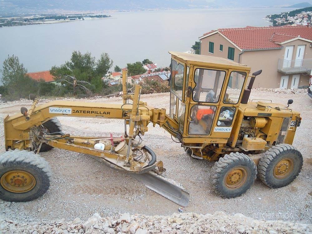 CAT 140G 平土機