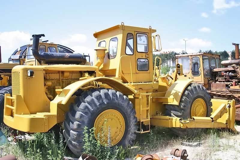 CAT 824B 輪式推土機