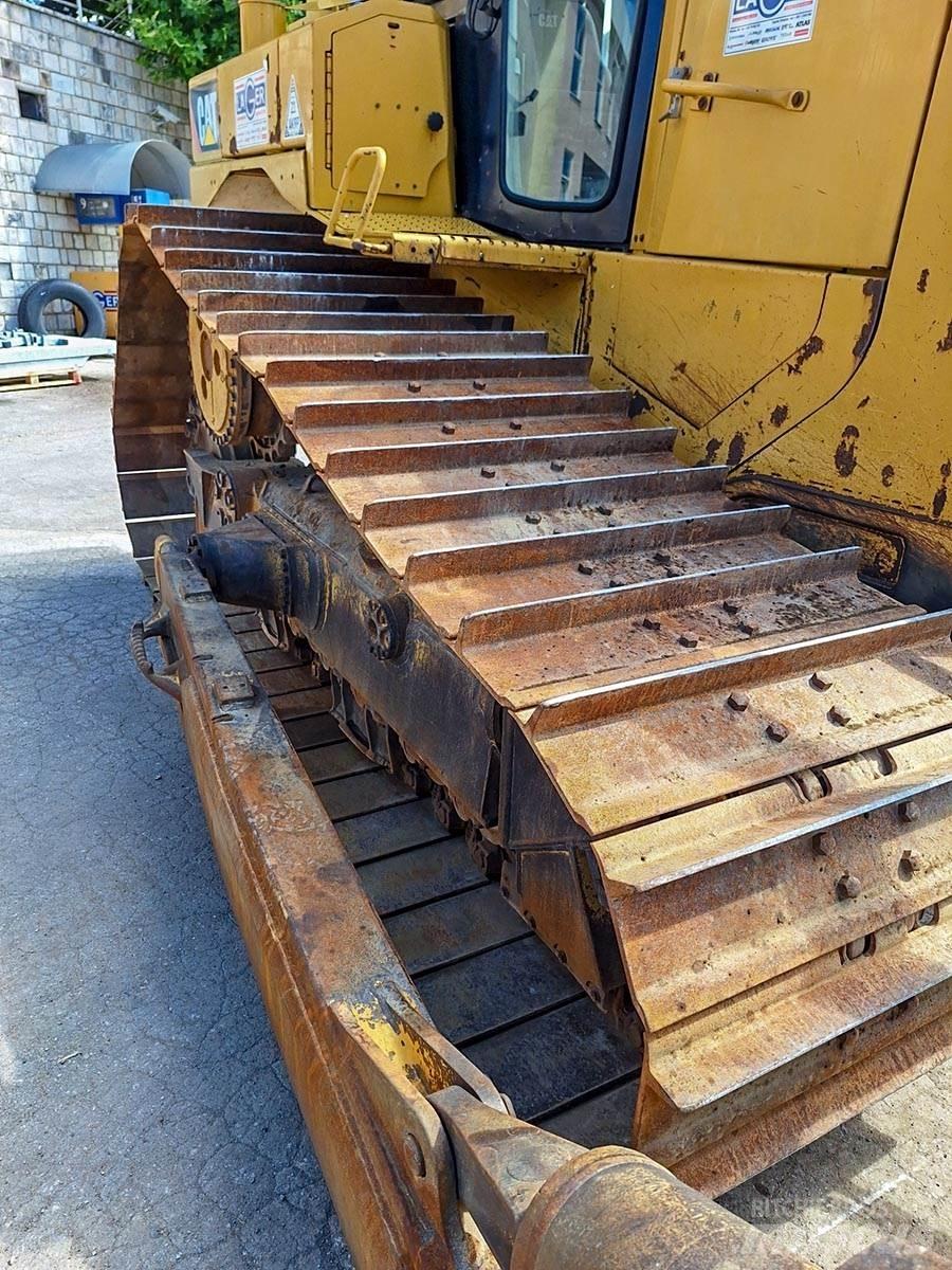 CAT D6T 履帶推土機