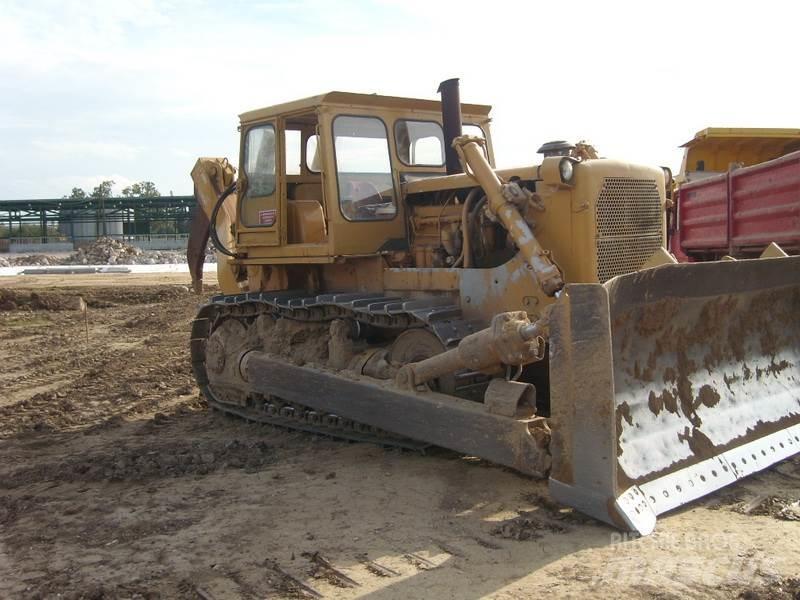 CAT D8H 履帶推土機