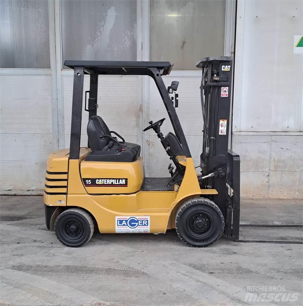CAT DP15 柴油卡車