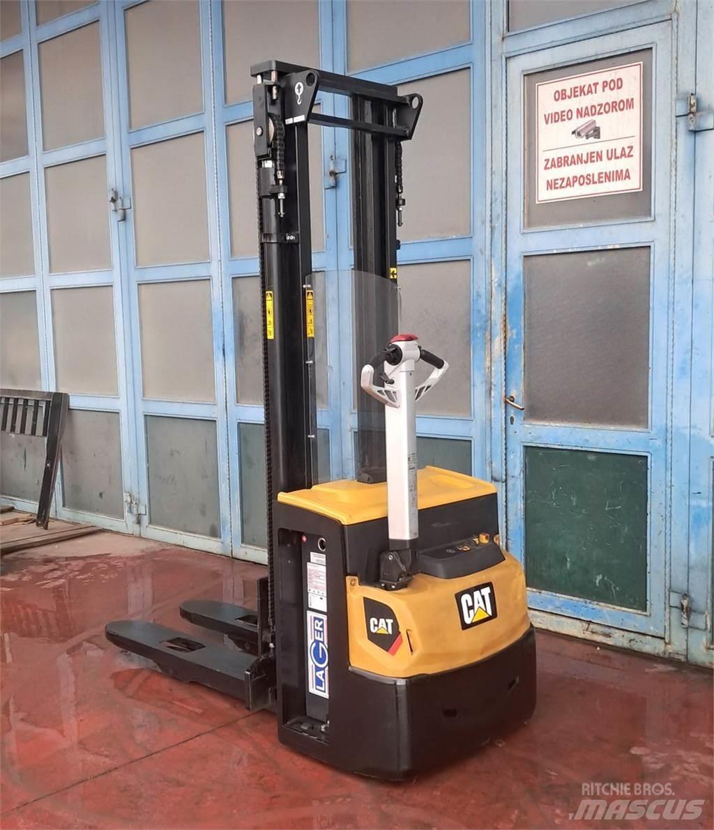 CAT NSP12N2 低架升降機