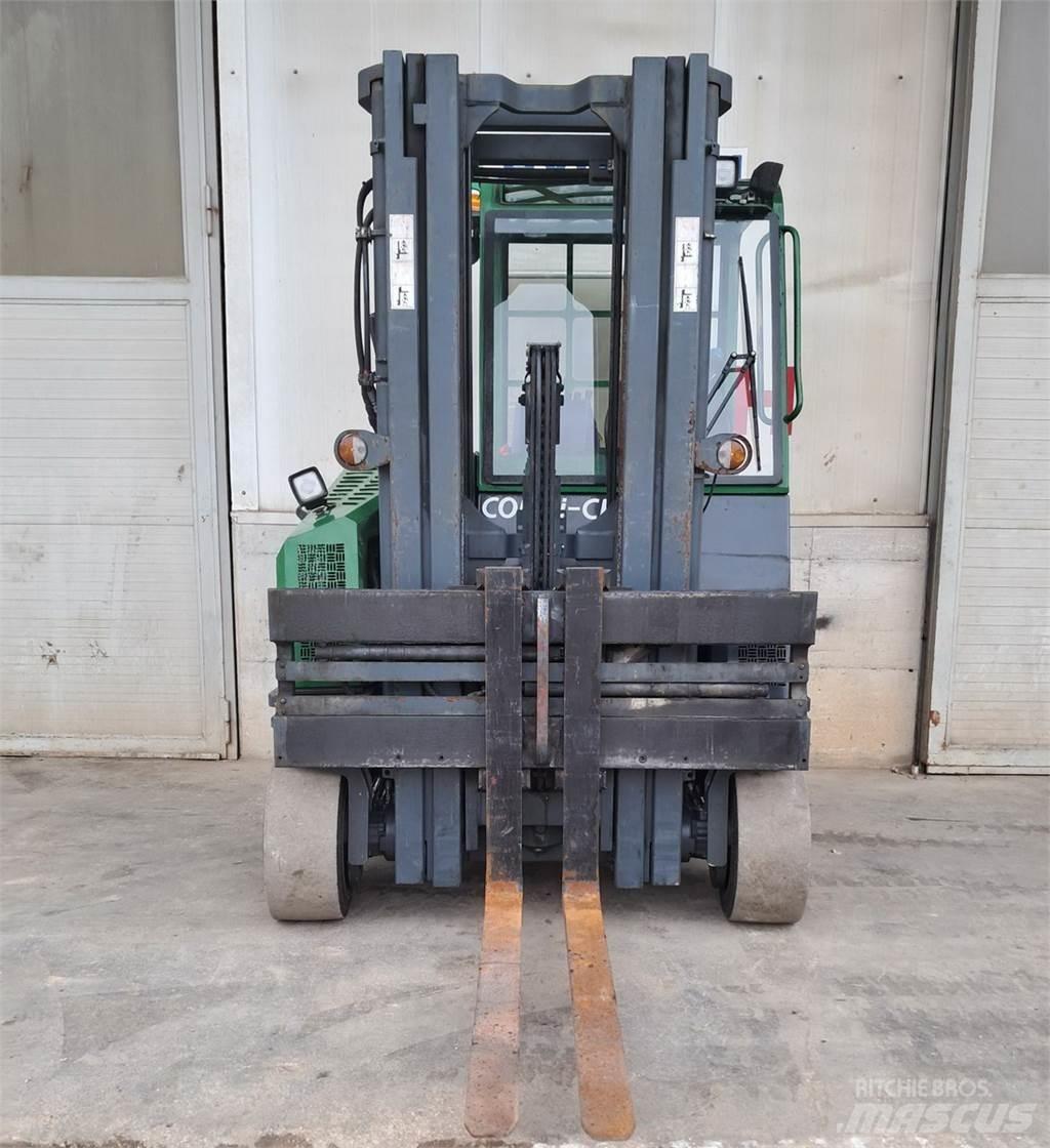 Combilift C4000CB 柴油卡車