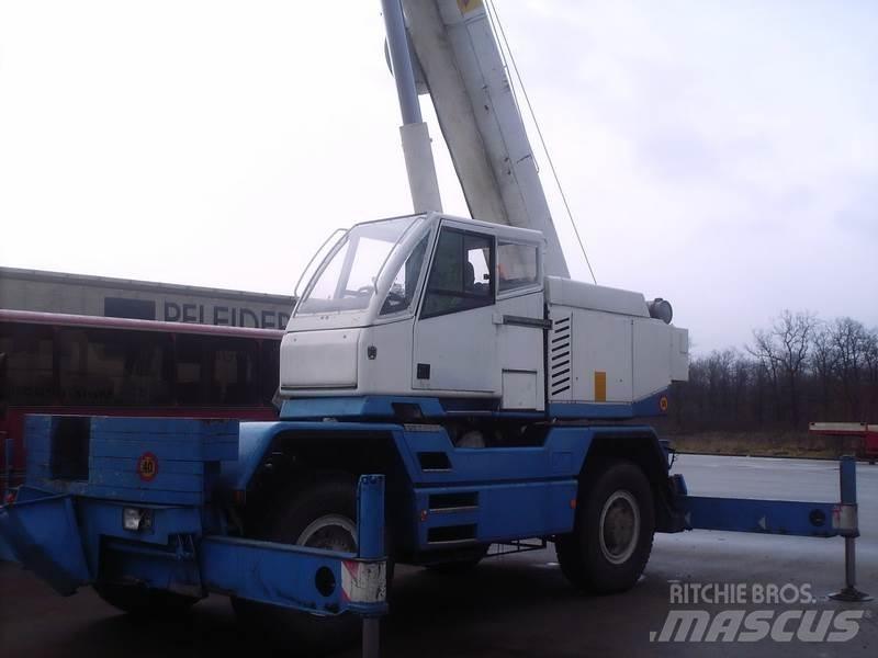 Compact Truck CT2-1 越野起重機