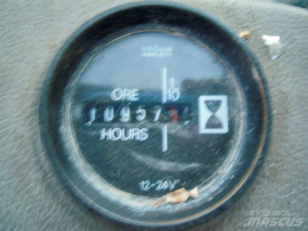 Fiat-Hitachi FR 160.2 輪胎式裝載機