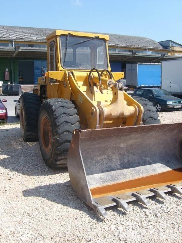Hanomag 44C 輪胎式裝載機