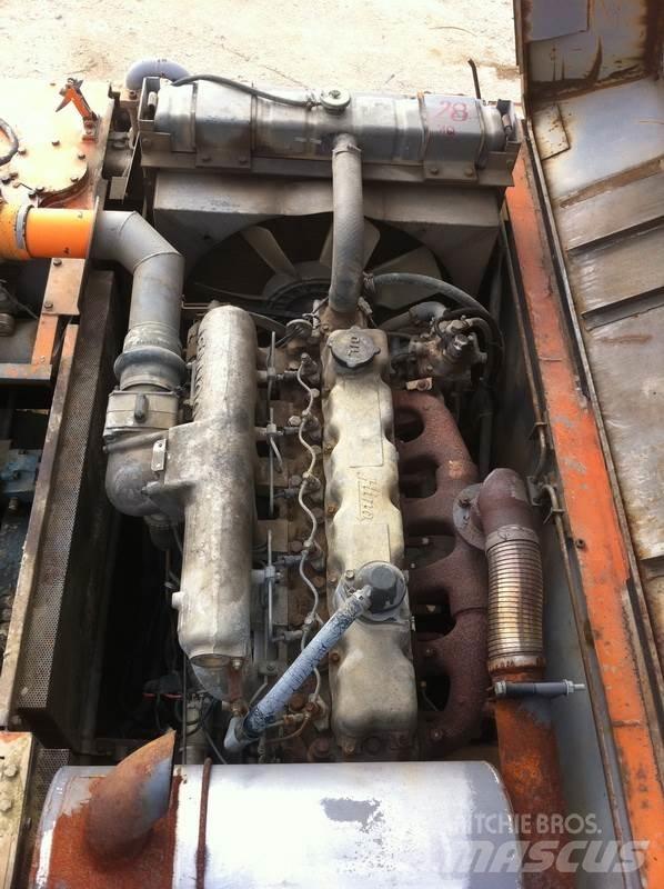 Hitachi UH 103 履帶式 挖土機/掘鑿機/挖掘機