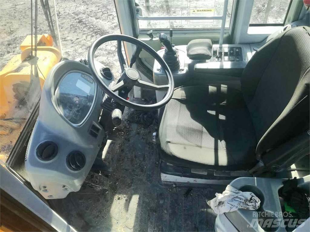 Hyundai HL770-7 輪胎式裝載機