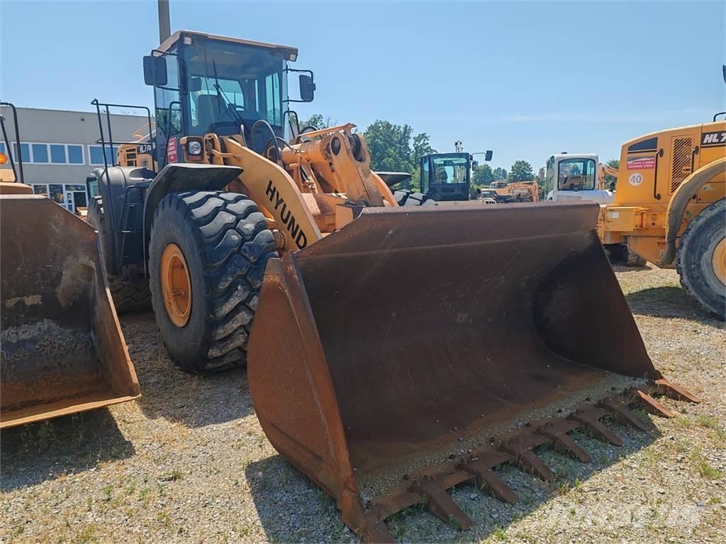 Hyundai HL770-9A 輪胎式裝載機