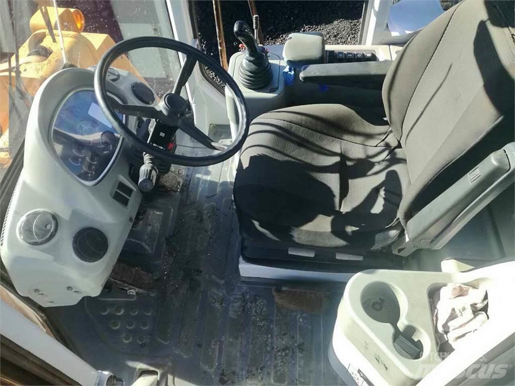 Hyundai HL770XTD-7 輪胎式裝載機