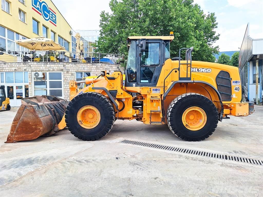 Hyundai HL960 輪胎式裝載機