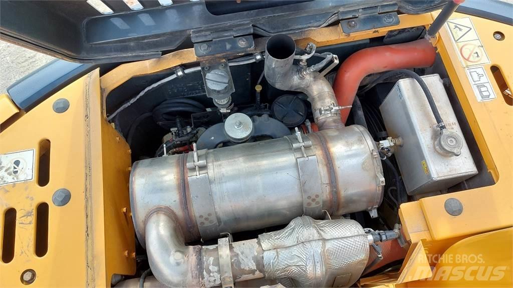 Hyundai HX145LCR 履帶式 挖土機/掘鑿機/挖掘機