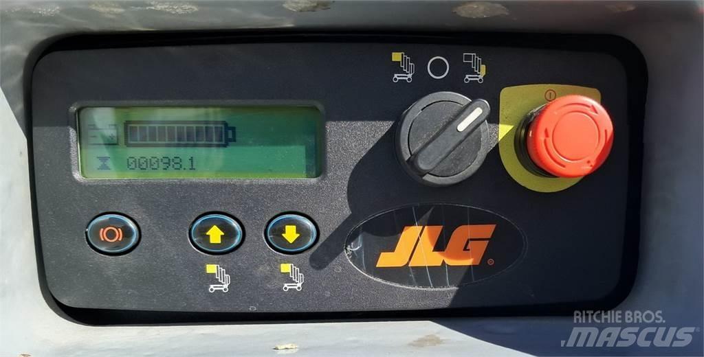 JLG 20MVL 曲臂高空作業車