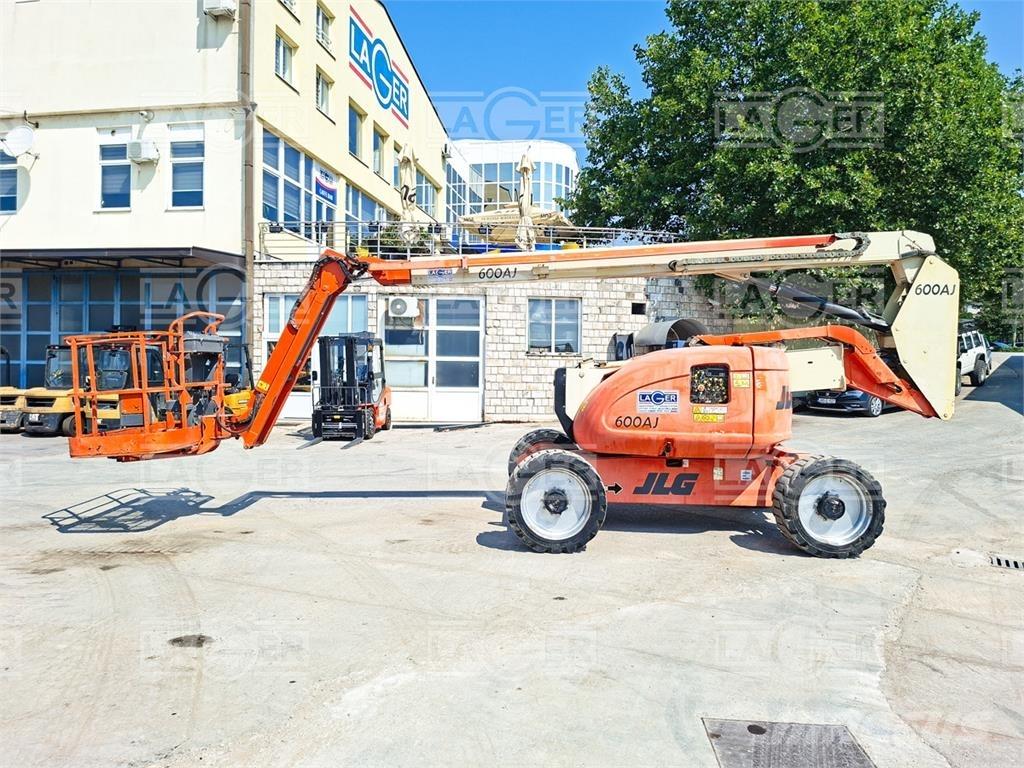 JLG 600AJ 曲臂高空作業車