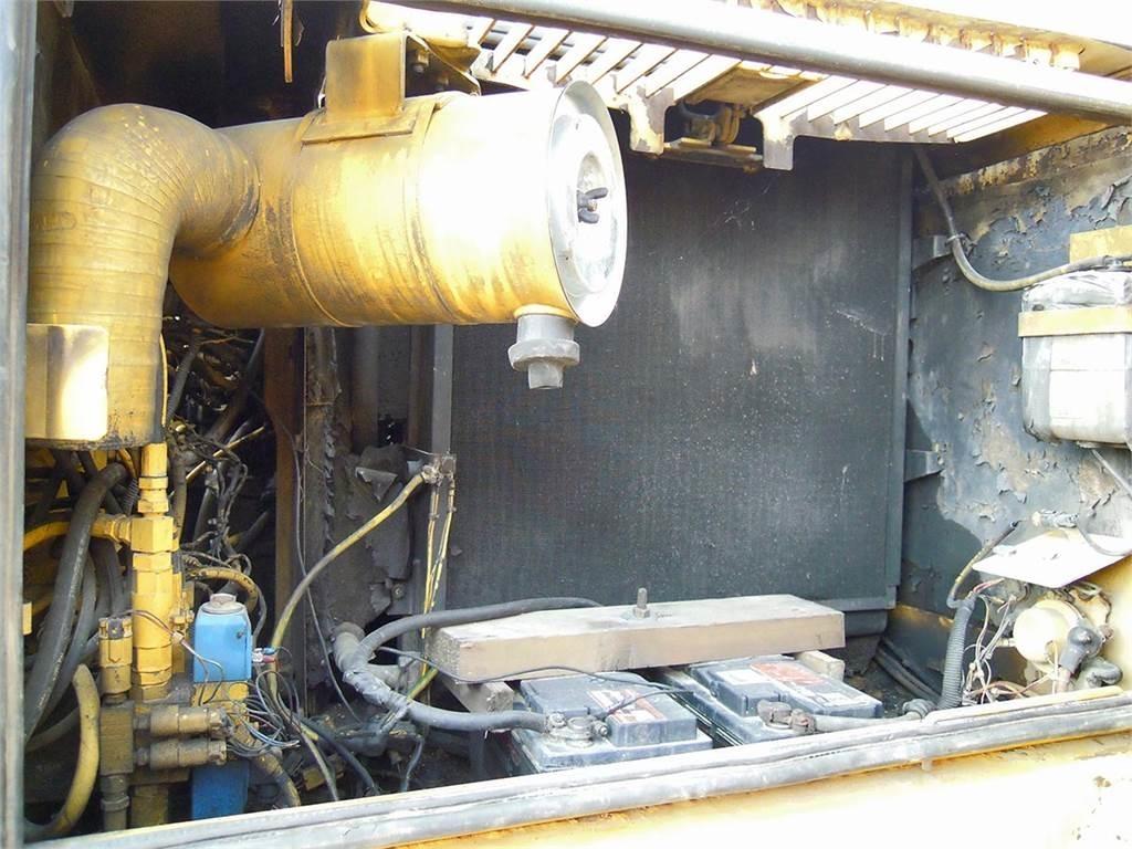 Komatsu PW170ES-6K 旋轉式挖土機/掘鑿機/挖掘機