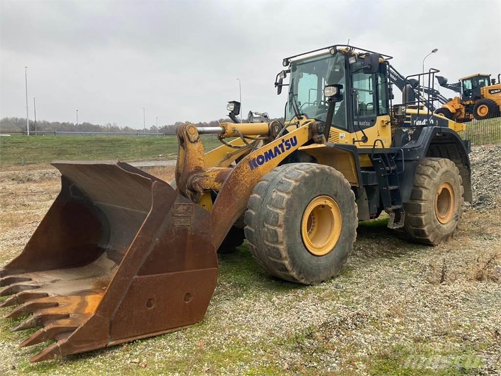 Komatsu WA 470-7 輪胎式裝載機