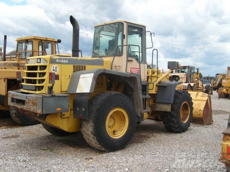 Komatsu WA320-3H 輪胎式裝載機