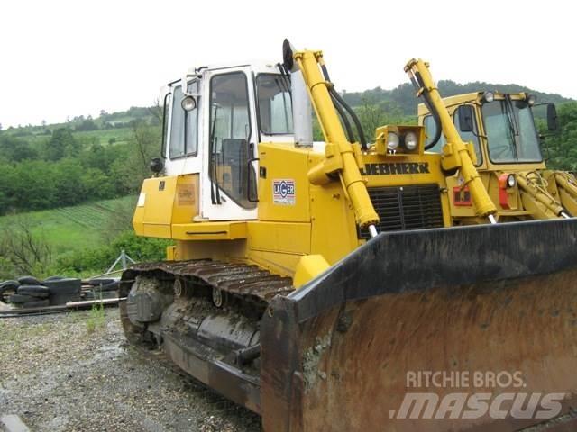 Liebherr PR 732 L 履帶推土機