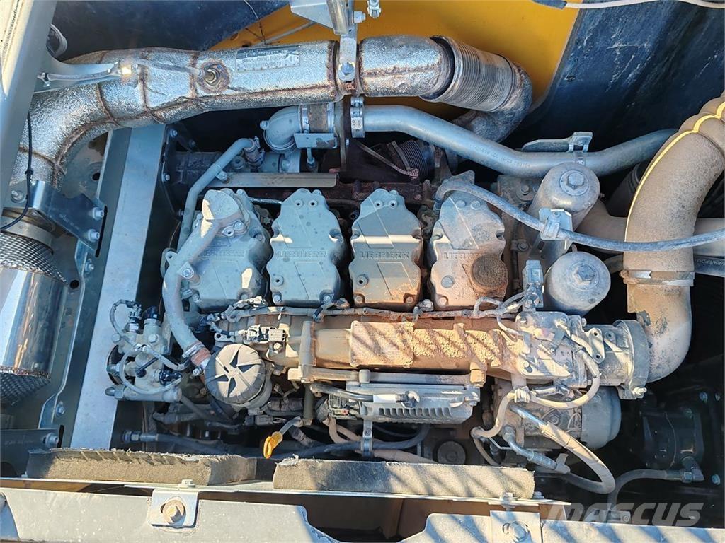 Liebherr R930 NLC 旋轉式挖土機/掘鑿機/挖掘機