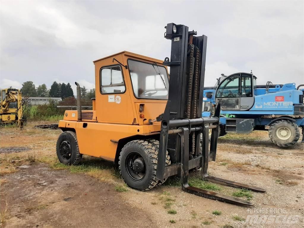 Litostroj V8 柴油卡車