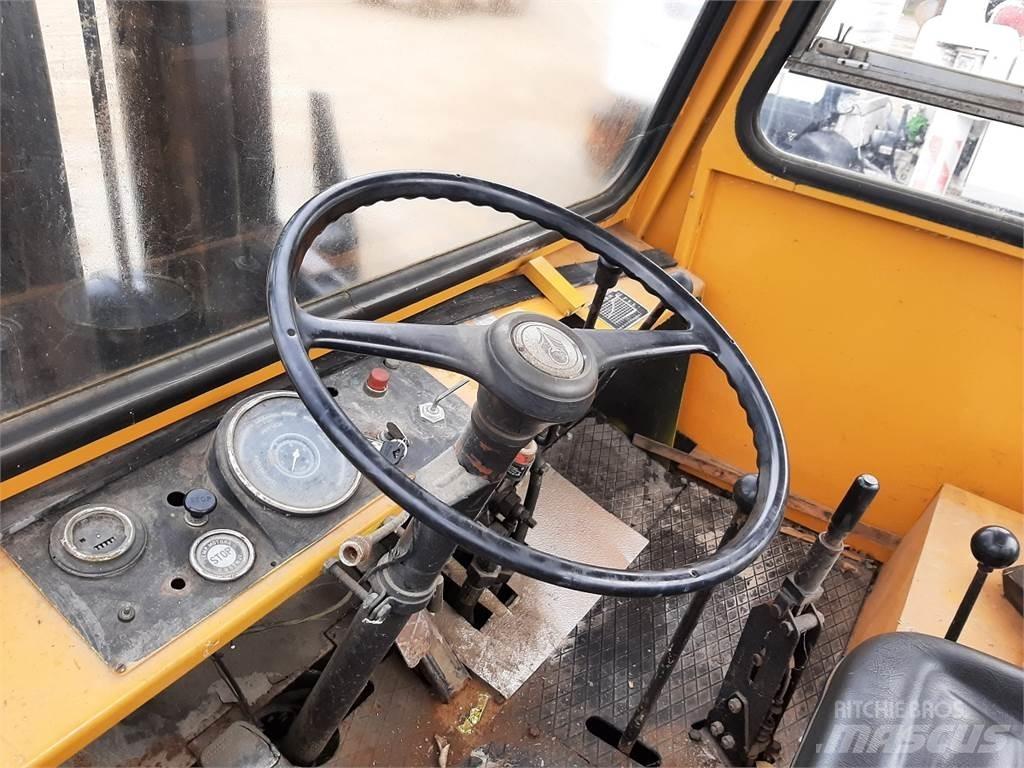 Litostroj V8 柴油卡車