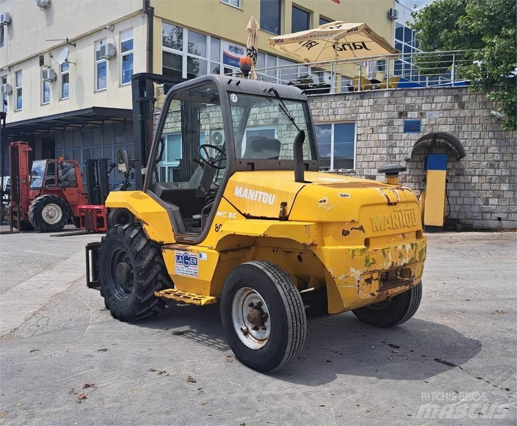 Manitou MC 30 柴油卡車