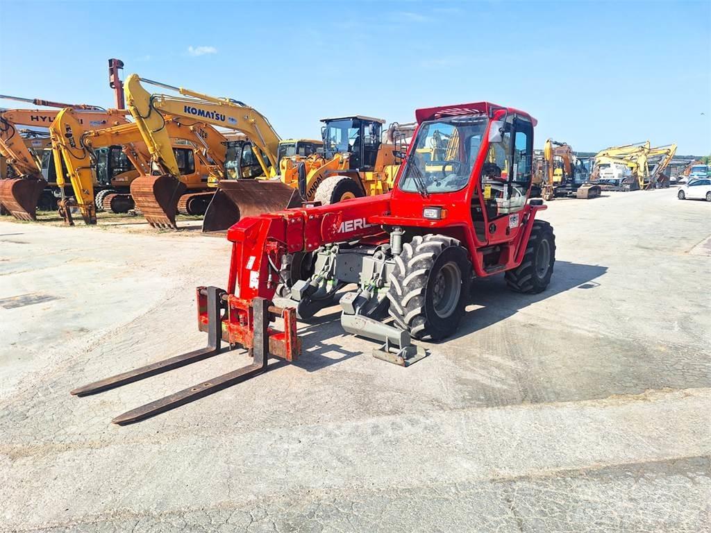 Merlo P38.13 Plus 伸縮臂操作車