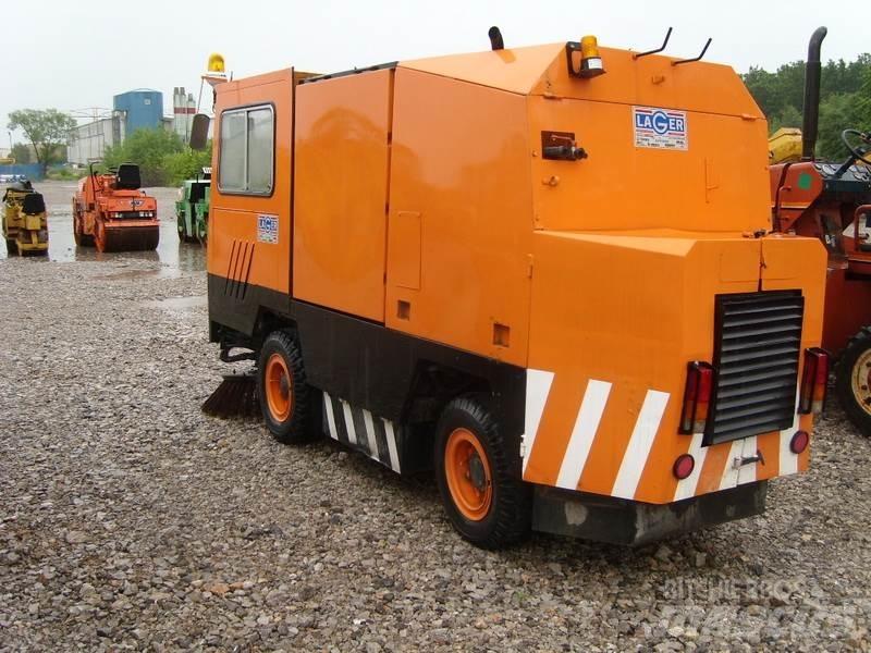 Mfh 2100D 清掃車