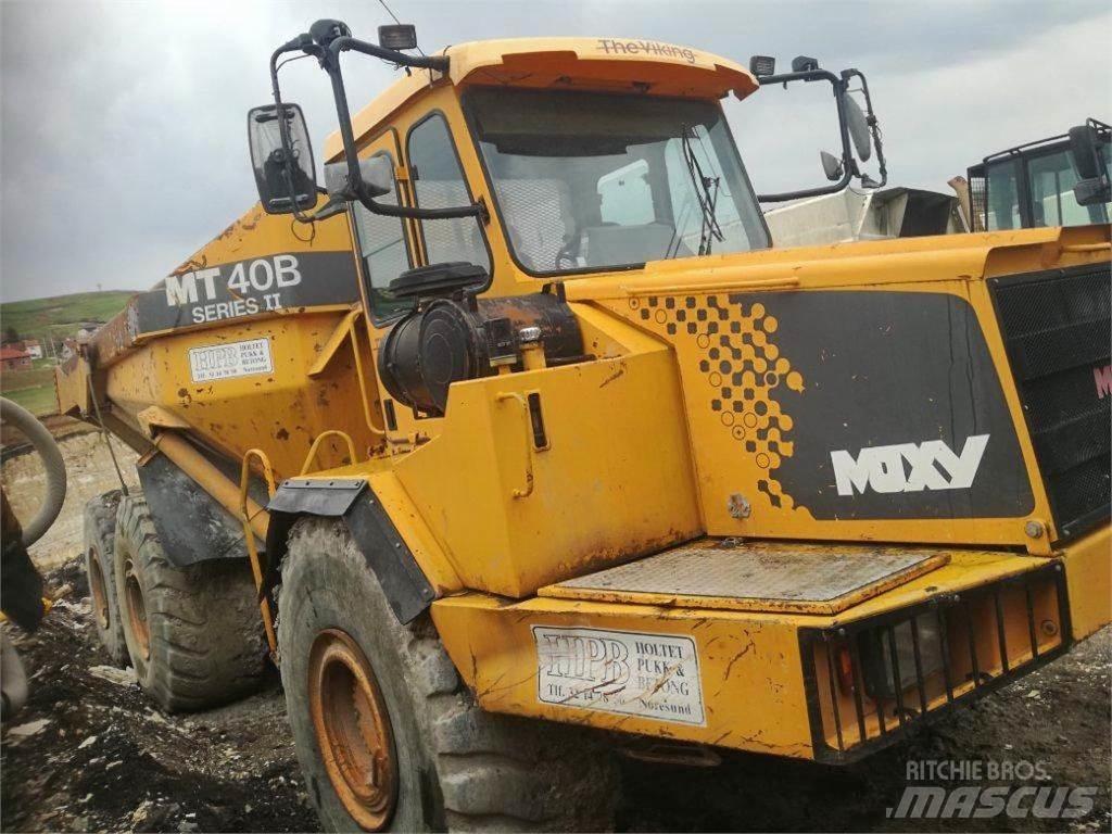 Moxy MT 40B 鉸接式起吊車
