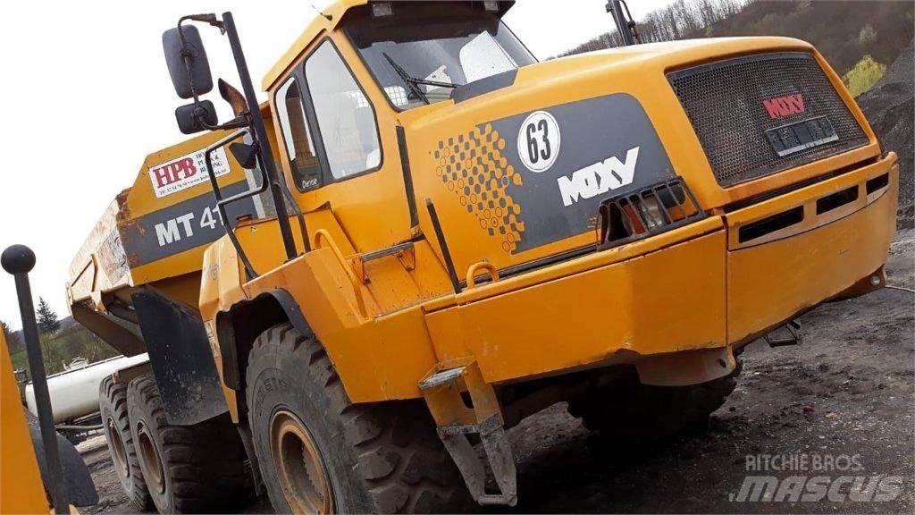 Moxy MT 41 鉸接式起吊車