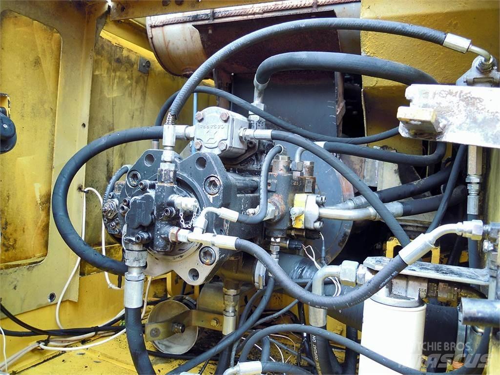New Holland E305 履帶式 挖土機/掘鑿機/挖掘機