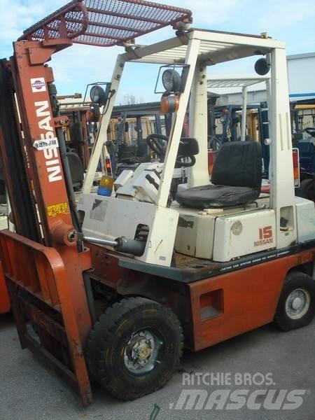 Nissan H01A15 液化石油氣LPG卡車