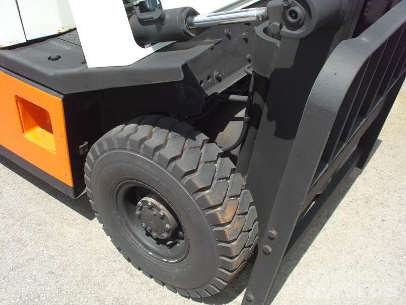 Nissan H01A15 液化石油氣LPG卡車